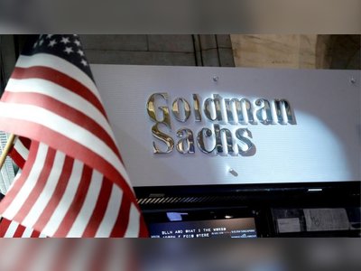 Goldman Opens Up Vacation  Rules for Senior Managers