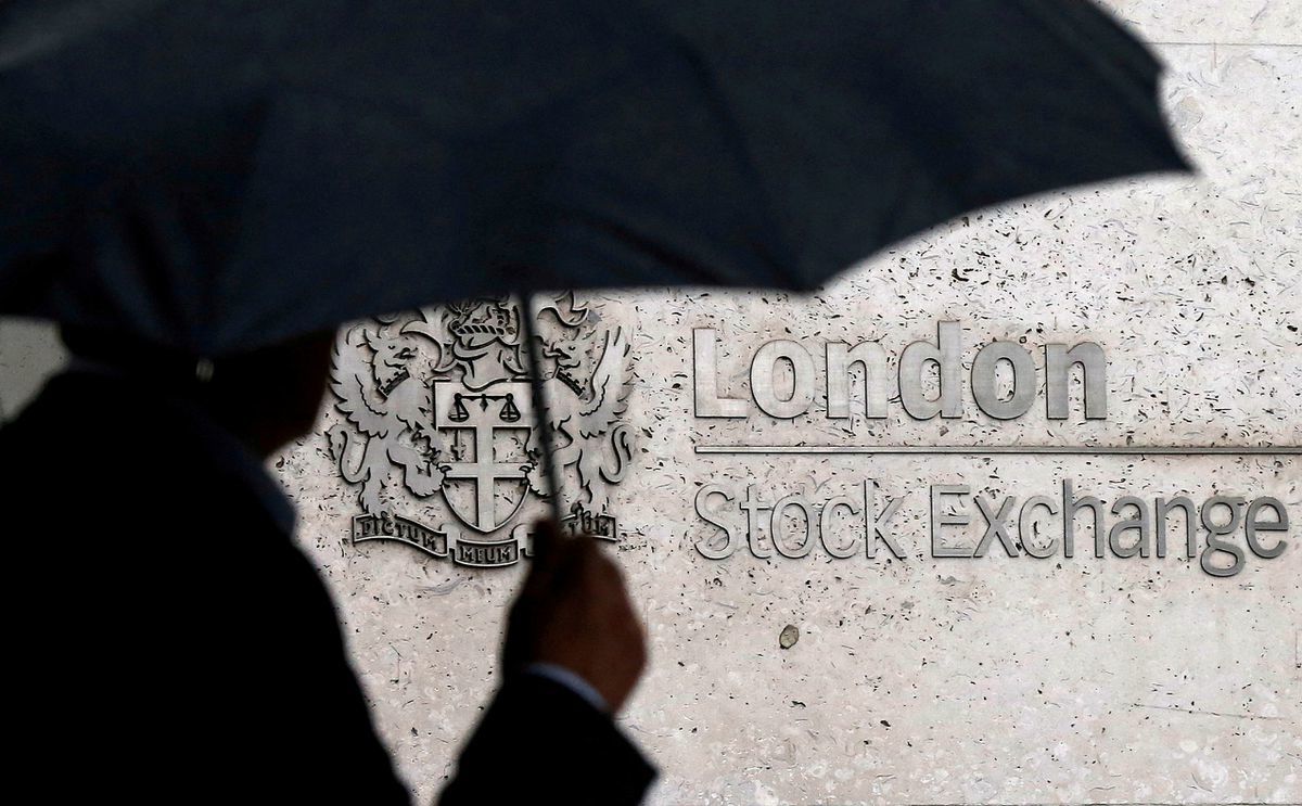 UK equities head for best week since mid-March