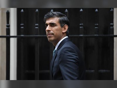 Rishi Sunak Risks Clash With UK Home Secretary Over Visa Deal With India