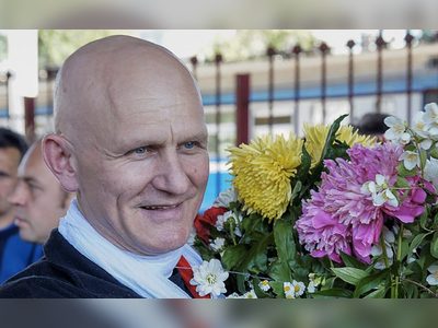 Nobel Peace Winner Ales Byalyatski's Wife Hopes Telegram Will Reach Him In Prison