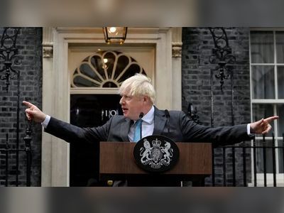 Could Boris Johnson really make a comeback?