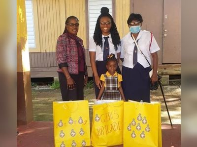 Girls' Brigade donates supplies to Ebenezer Thomas Primary School