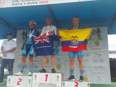 Philippe Leroy wins gold @ Pan Am Masters Cycling C/ships in Colombia