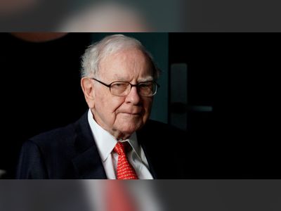 Buffett's Berkshire has record annual operating profit despite inflation, rate pressures