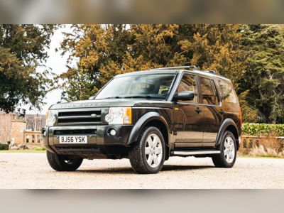 King Charles' Old Land Rover Sold For Rs 12 Lakh At Auction