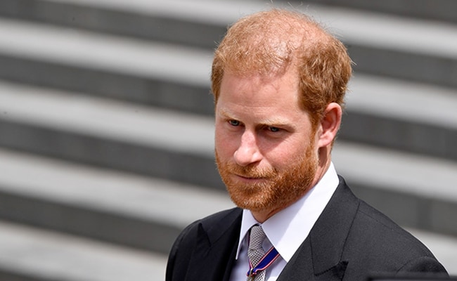 Prince Harry Accuses UK Royals Of Hiding Phone Hacking From Him