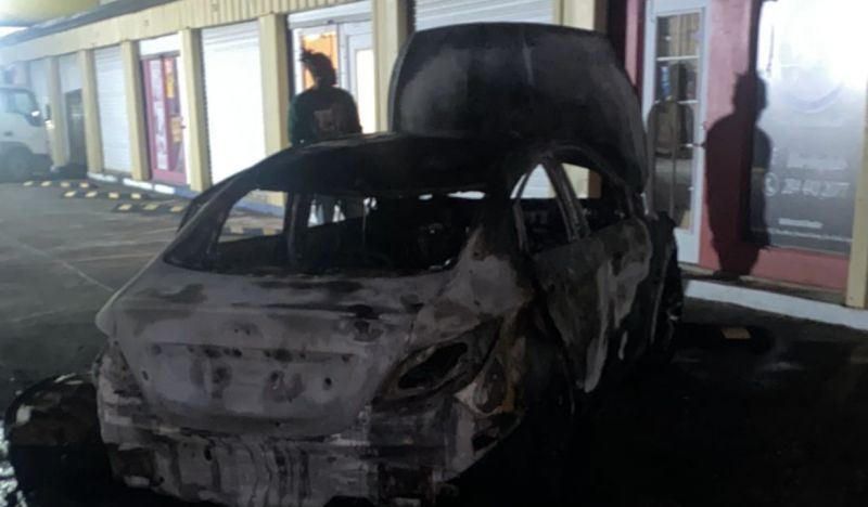 Car bursts into flames @ Skelton Bay Lot in Fish Bay Tortola