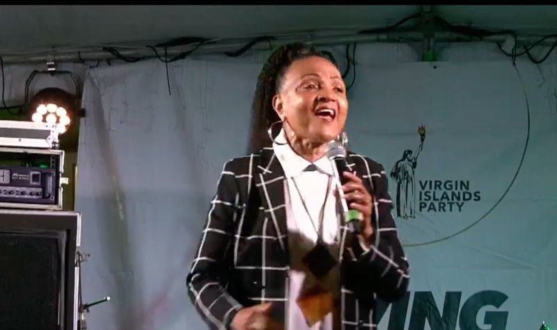 Carlene Davis delivers electrifying performance @ VIP’s grand rally