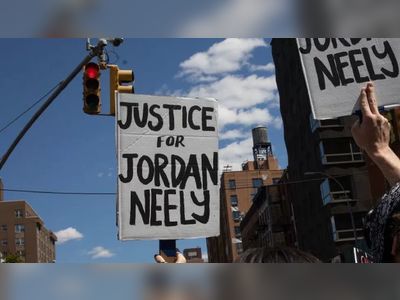 Jordan Neely: Ex-Marine to be charged over New York subway death