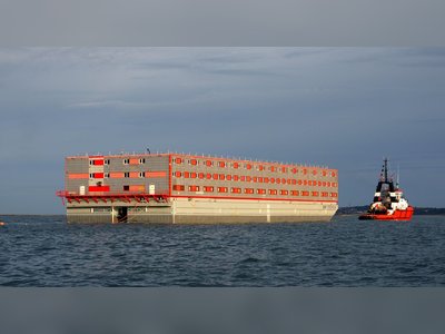 MPs Condemn Asylum Ship Conditions