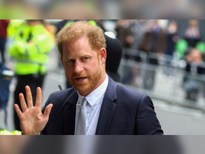 Prince Harry settles phone-hacking claim with Mirror group