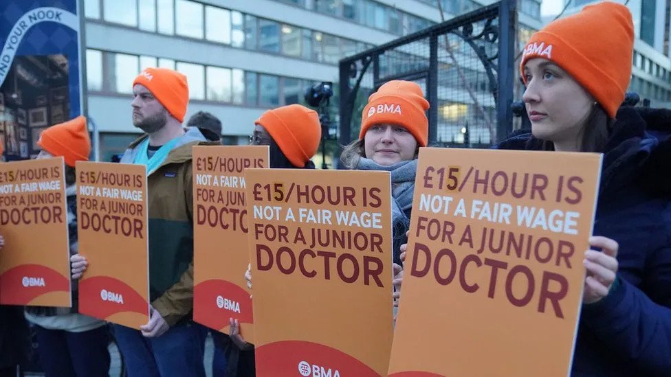 English Junior Doctors to Strike for Five Days, According to BMA