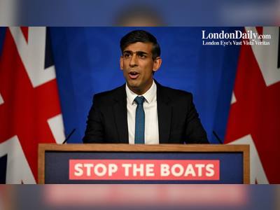 The crisis with small boats intensifies, exacerbating Conservative Party difficulties