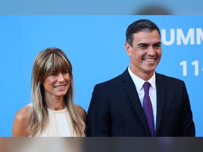 Spanish PM Considering Resignation Amid Wife's Corruption Investigation, Blames Political 'Harassment'